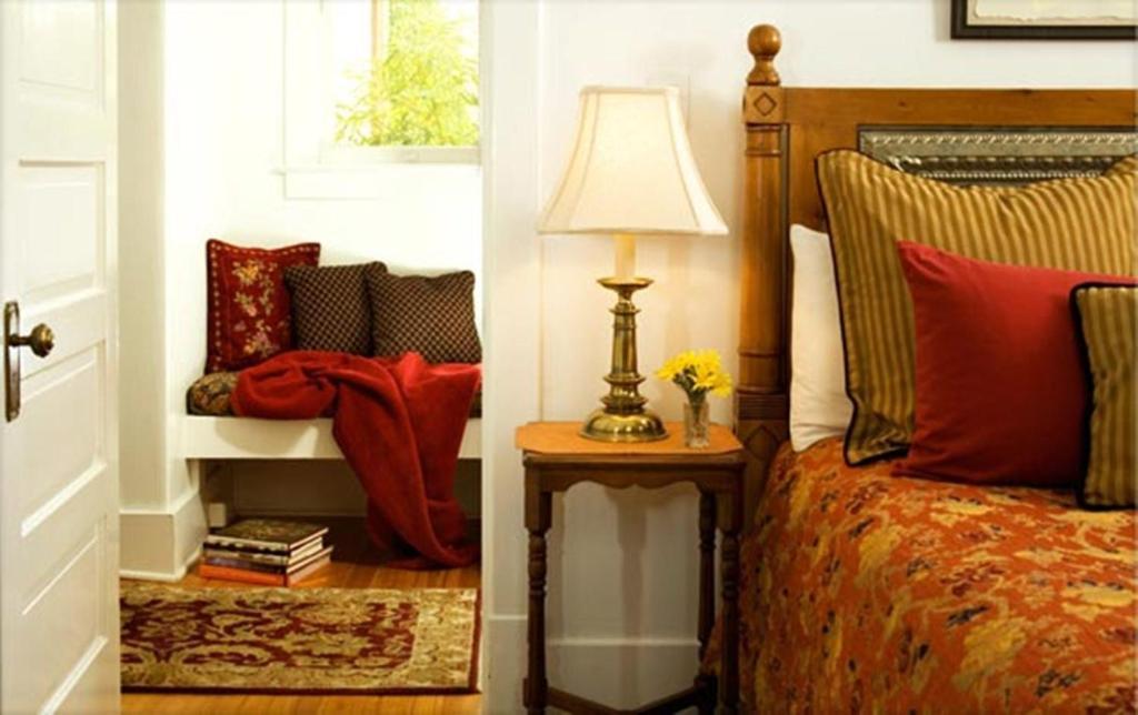 Four Kachinas B&B Inn Санта Фе Стая снимка