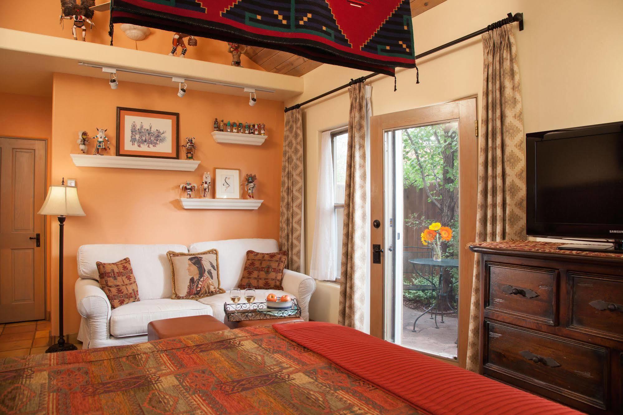 Four Kachinas B&B Inn Санта Фе Екстериор снимка