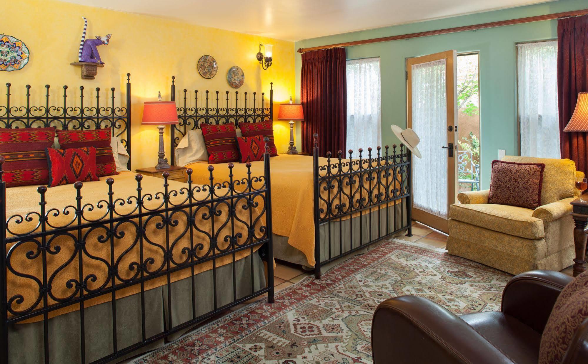 Four Kachinas B&B Inn Санта Фе Екстериор снимка